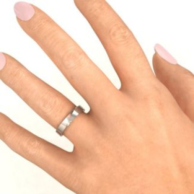 Sterling Silver Ridge Diagonal Peak Women's Ring - The Name Jewellery™