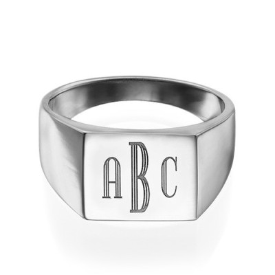 Monogrammed Signet Ring in Silver - The Name Jewellery™