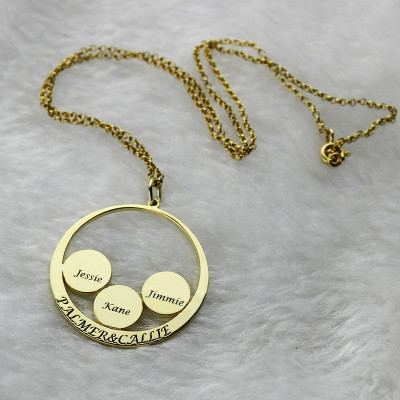 Mothers Family Name Pendant In Gold - The Name Jewellery™