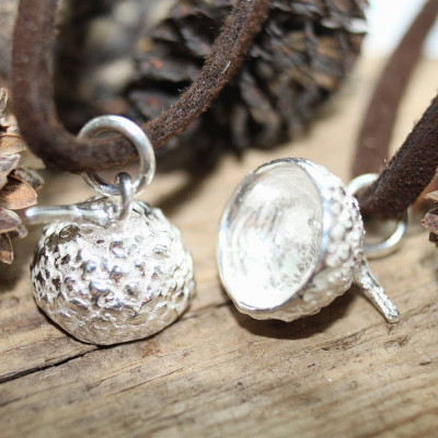 Acorn Cup Pendant - Sterling Silver - The Name Jewellery™
