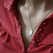 Your Next Essential: The Versatile Silver Curb Chain Necklace
