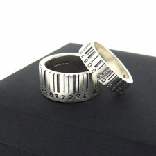 Your Story, Engraved: The Extra Wide Silver Barcode Ring