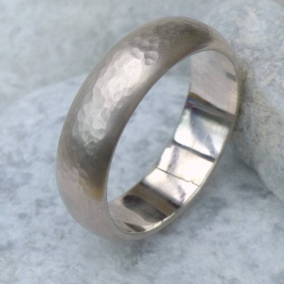 Mens 6mm Hammered Ring In 18ct Gold - The Name Jewellery™