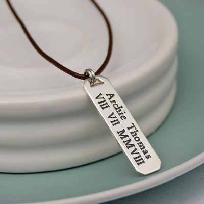 Mens Personalised Silver Vertical Bar Necklace - The Name Jewellery™