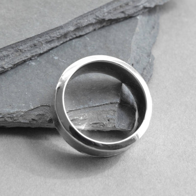 Meteorite Inlaid Silver Ring - The Name Jewellery™