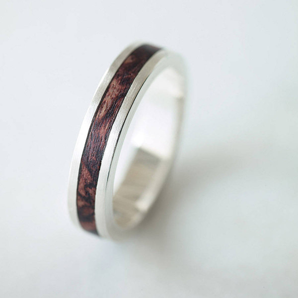 Wood Ring Native - The Name Jewellery™