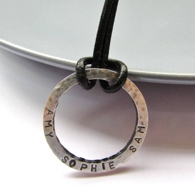 Personalised Daddy Necklace - The Name Jewellery™