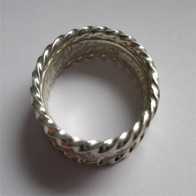 Rocky Outcrop Twist Ring - The Name Jewellery™