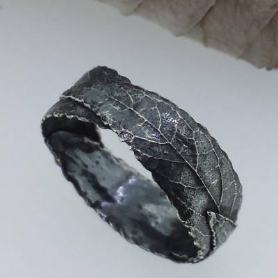 Silver Three Leaf Band Ring - The Name Jewellery™