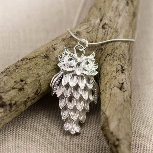 Silver Wise Owl Pendant - The Name Jewellery™