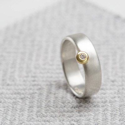 Slim Offset Ring - The Name Jewellery™