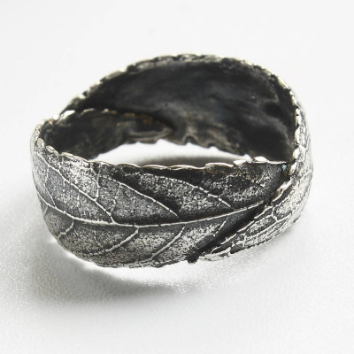 Handmade Woodland Unisex Silver Leaf Ring - The Name Jewellery™