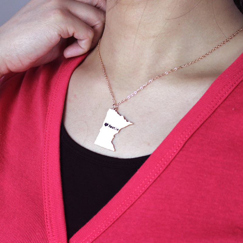 Custom Minnesota State Shaped Necklaces With Heart  Name Rose Gold - The Name Jewellery™